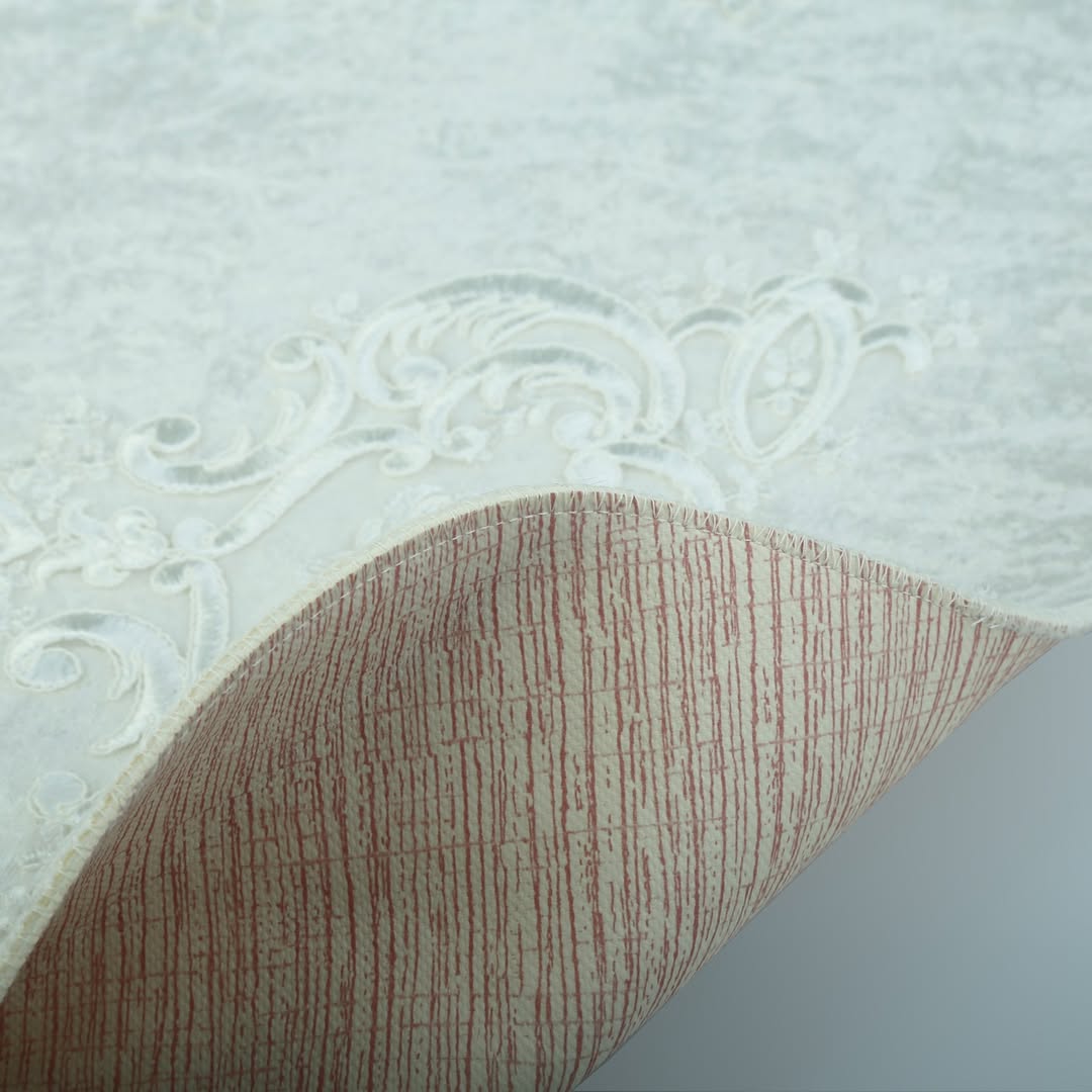 Elegant Lace-Trimmed 3-Piece Bathroom Rug Set