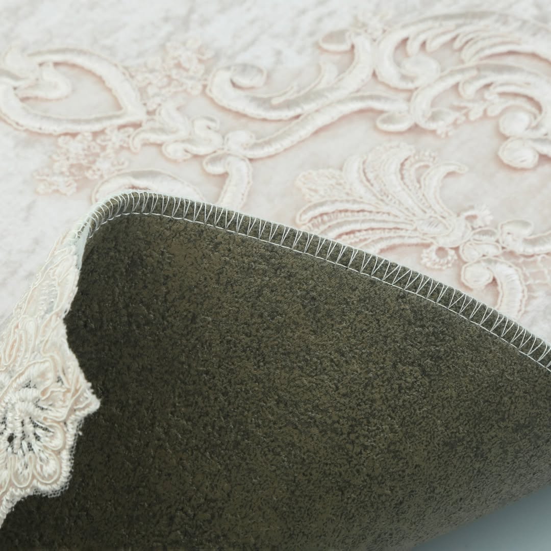 Elegant Lace-Trimmed 3-Piece Bathroom Rug Set