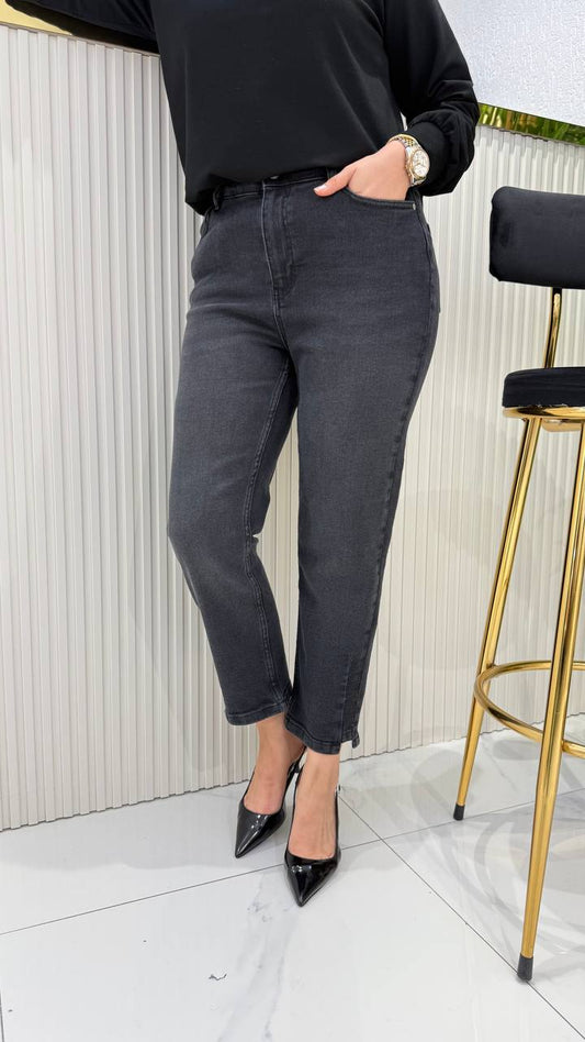 Tapered High-Waisted Jeans