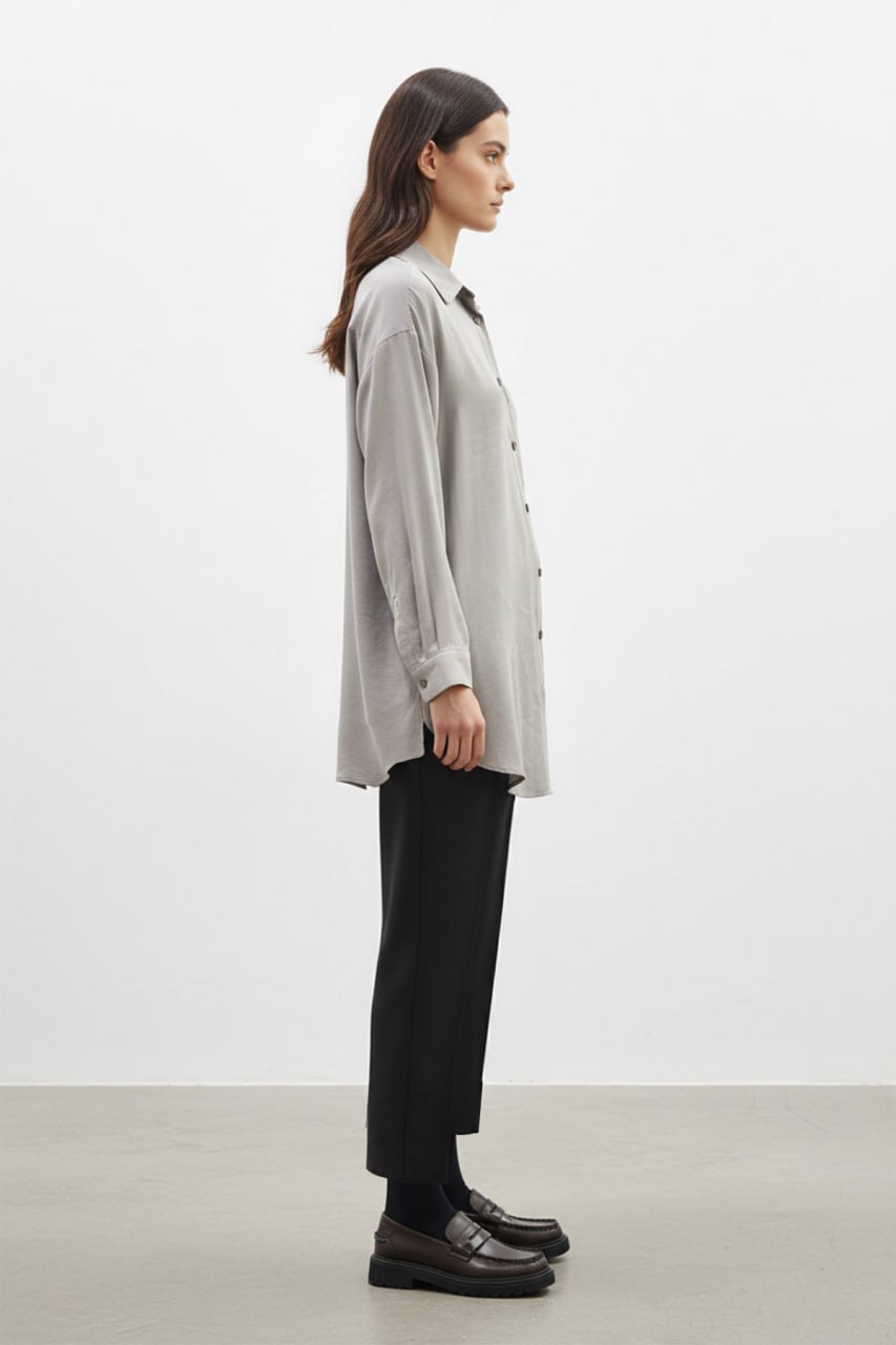 Relaxed Fit Longline Linen-Look Blouse in Sage