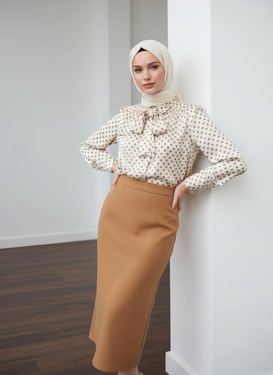 Polka Dot Pussy-Bow Blouse with Tie Neck